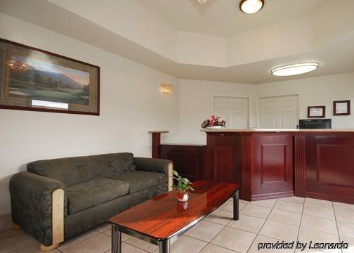 Rodeway Inn Beaumont Interior photo